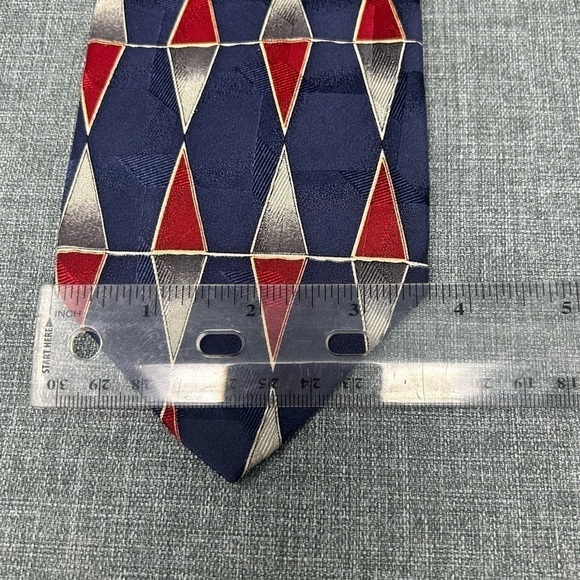 Alexander Julian Colours Neck Tie Blue, Red, White Geometric 3.5 in W - Picture 3 of 6